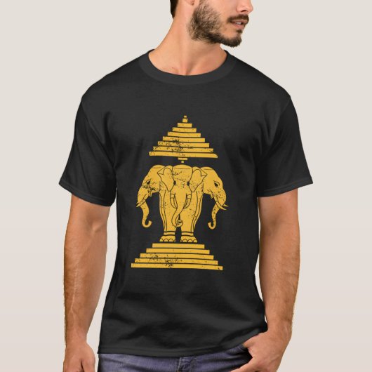エラワン・サバイディ・グリーティング 3本の牙の象の王国 Tシャツ (正面)