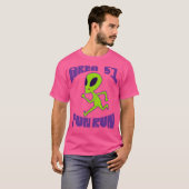 エリア51おもしろい走 Tシャツ (正面フル)