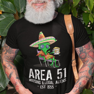 エリア51 GagギフトUFO不正飲エイリアン Tシャツ