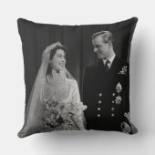 エリザベス女王王室の結婚- クッション (裏面)
