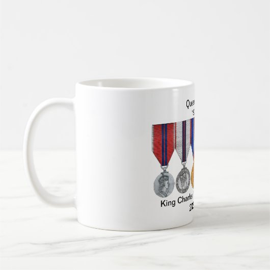 エリザベス2世とチャールズ3世の治世マグ王 コーヒーマグカップ (左)