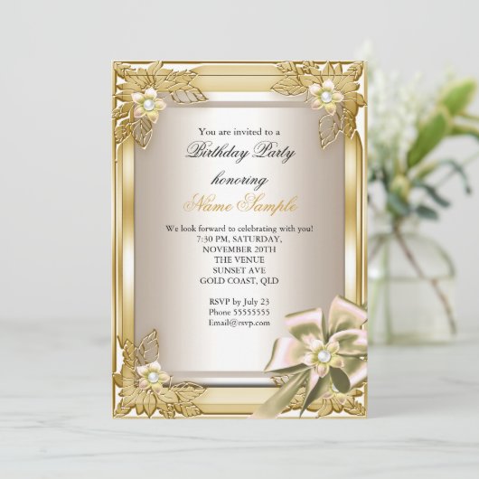 エリートエレガントバースデーパーティー金ゴールドクリームボウL 招待状 (スタンド正面)