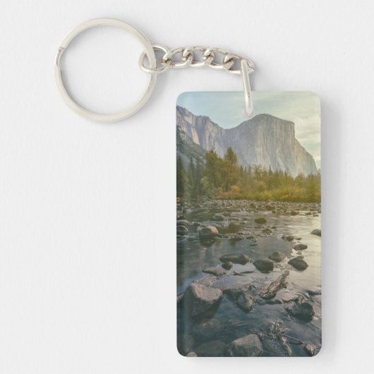 エルキャピタンとマーセド川 キーホルダー (正面)
