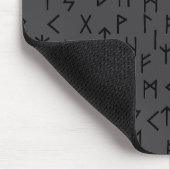 エルダーフサルクのルーン文字 マウスパッド (コーナー)