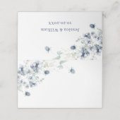 エレガントくすんだ青い冬の結婚葉のテーブル プレイスカード (外部開封)