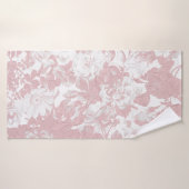 エレガントでガーリーで粋なピンクの珊瑚の白い花のレース バスタオル (バスタオル)