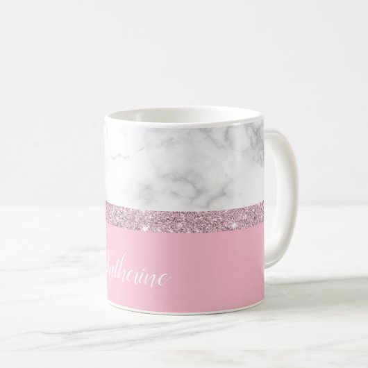 エレガントでガーリーなばら色の金ゴールドのグリッターの白い大理石のピンク コーヒーマグカップ (正面右)