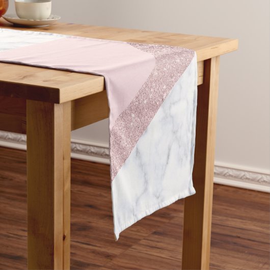 エレガントでガーリーなばら色の金ゴールドのグリッターの白い大理石のピンク ショートテーブルランナー (インサイチュ)