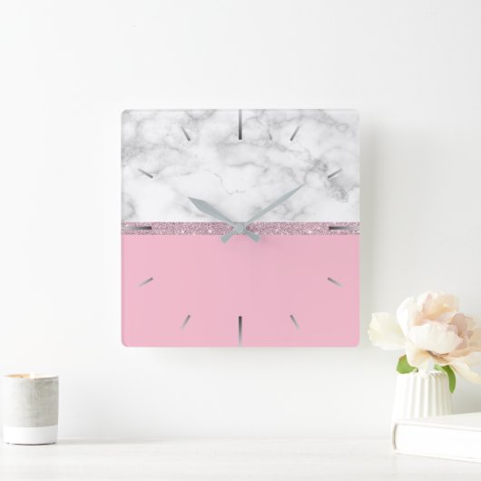 エレガントでガーリーなばら色の金ゴールドのグリッターの白い大理石のピンク スクエア壁時計 (ホーム)