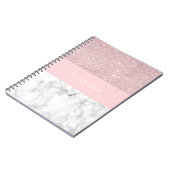 エレガントでガーリーなばら色の金ゴールドのグリッター及び白い大理石 ノートブック (左側)