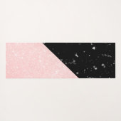 エレガントでガーリーなばら色の金ゴールドのグリッター及び黒い大理石 ヨガマット (裏面(横))