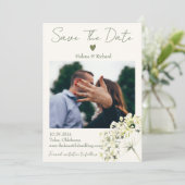 エレガントでグリーンの花を添えたウェディング セーブザデート (スタンド正面)