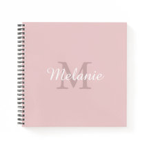 エレガントでシンプルなパーソナライズされたイニシャル