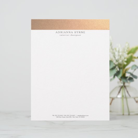 エレガントでスタイリッシュでフェイクな銅の金ゴールド レターヘッド (スタンド正面)