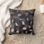 エレガントでスタイリッシュなばら色の金ゴールドの灰色および黒いモザイク クッション (ブランケット)