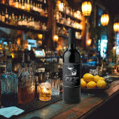 エレガントでスタイリッシュなバチェラーパーティー ワインラベル