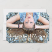 エレガントでトレンディなスクリプト写真 卒業のお知らせ 招待状 (正面)