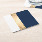エレガントでフェイクな金ゴールド、濃紺、白のストライブ柄 スクエアペーパーコースター (アングル)