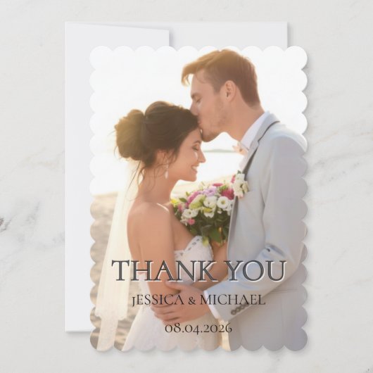 エレガントでミニマリストな結婚式の写真サンクスカード サンキューカード (正面)