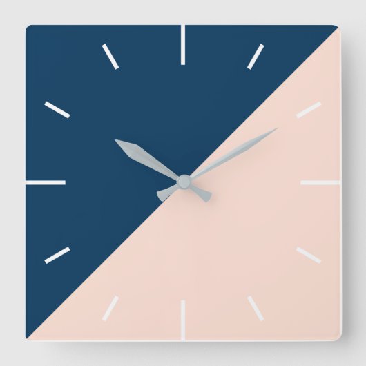 エレガントでモダンなパステル調のモモの濃紺色のブロック スクエア壁時計 (正面)