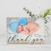 エレガントでモダンな書道の新生児の写真B サンキューカード (スタンド正面)