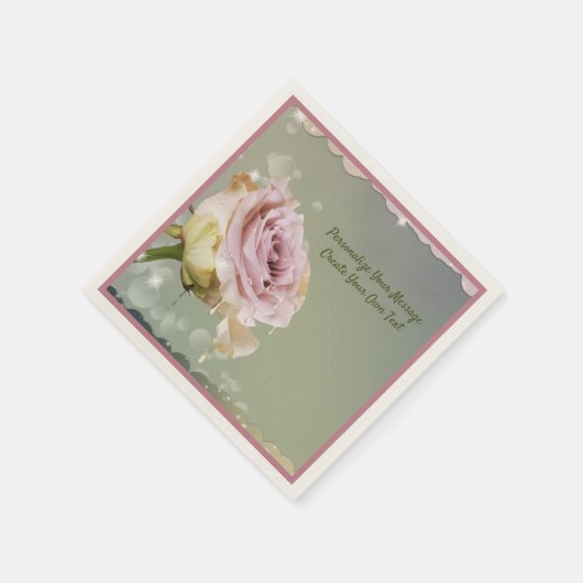 エレガントでロマンチックなパープルローズをカスタマイズ スタンダードカクテルナプキン (角)