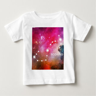 エレガントで赤く青い水彩画の宇宙-蠍座 ベビーTシャツ
