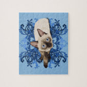 エレガントで青い花のシャム猫のかわいらしいネコ科 ジグソーパズル (縦)