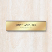 エレガントで黒い金ゴールドのモダンな魅力の贅沢のつるすこと サインプレート (正面)