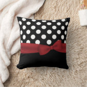 エレガントで黒く、白く、および赤いモノグラムの枕 クッション (ブランケット)