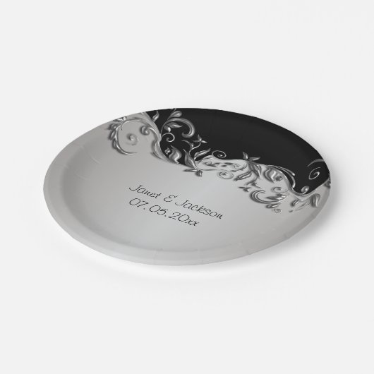 エレガントで黒く、銀製の花の結婚式のデザイン ペーパープレート (アングル)