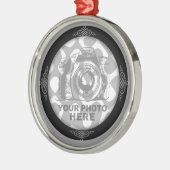 エレガントなあなた自身の優れた円形のオーナメントを作成して下さい メタルオーナメント (左)