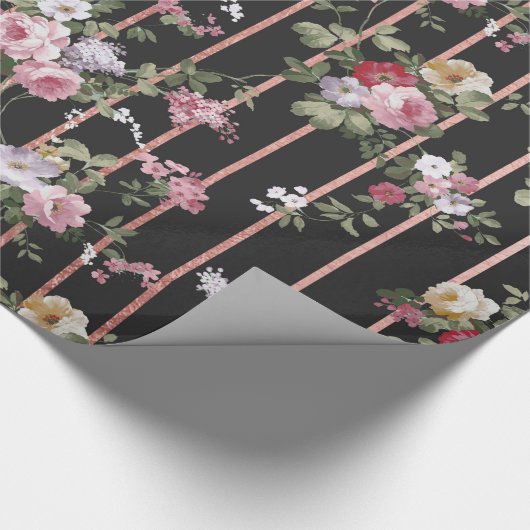 エレガントなのどのばら色の金ゴールドのストライブ柄はヴィンテージのバラを飾ります ラッピングペーパー (角)