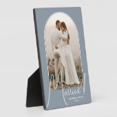 エレガントなアーチの結婚写真 - ダスティーブルー フォトプラーク (側面)