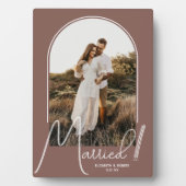 エレガントなアーチの結婚写真 ローズ タウペ フォトプラーク (正面)