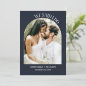 エレガントなアーチ ネイビーブルーの秘密の結婚発表 案内状 (スタンド正面)