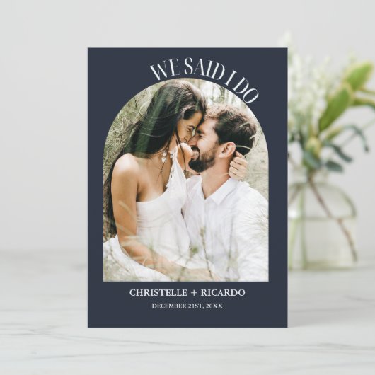 エレガントなアーチ ネイビーブルーの秘密の結婚発表 案内状 (スタンド正面)