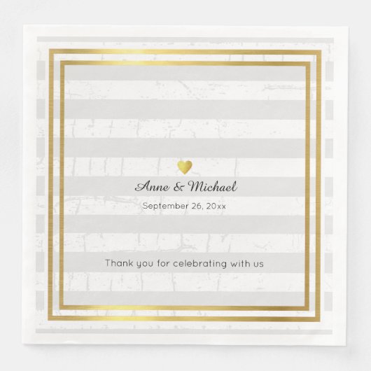 エレガントなウェディングディナー淡い色のナストライププキン (正面)