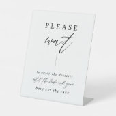 エレガントなウェディングデザートテーブルサインをお待ちください 台座サイン (正面)