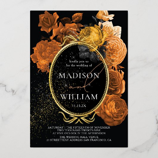 エレガントなウェディングブラックとオレンジのフローラ 箔招待状 (正面)