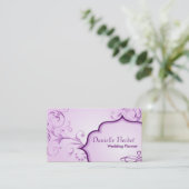 エレガントなウェディングプランナーの名刺のピンクの渦巻 名刺 (スタンド正面)