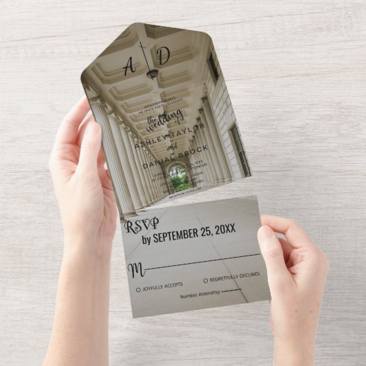 エレガントなウェディングホール結婚披露宴ズオールインワン オールインワン招待状 (貼ってはがせる)