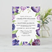 エレガントなウルトラバイオレット水彩チューリップ ウェディング 招待状 (スタンド正面)