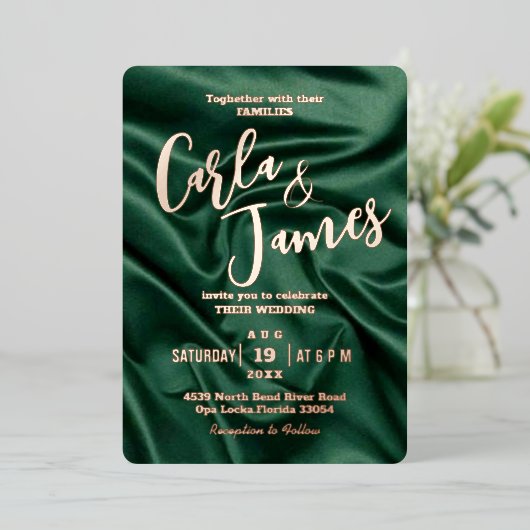 エレガントなエメラルドグリーンのシルクゴールドのモダンウェディング 箔招待状 (立ち正面)