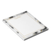 エレガントなカスタムネーム ブラック ホワイト ゴールド マーブル ノートパッド (アングル)