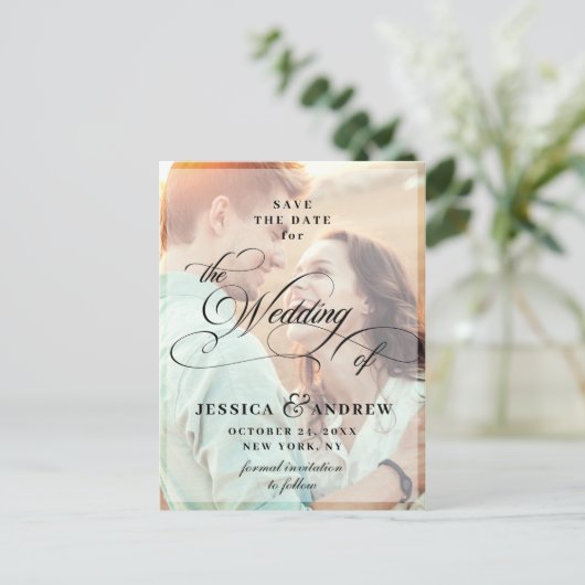 エレガントなカリグラフィー結婚式 Save the Date 2 フォト ポストカード (スタンド正面)