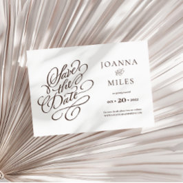 エレガントなカリグラフィー ニュートラルなトーンの結婚式のお知らせ 招待状