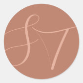 エレガントなカリグラフィー モノグラム スクリプト テラコッタ ラウンドシール (正面)