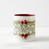 エレガントなクリスマスの伝統的な雪のコーヒー ツートーンマグカップ (中央)
