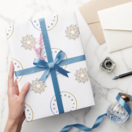 エレガントなクリスマスツリーのゴールドとシルバーの星とロゴ ラッピングペーパー